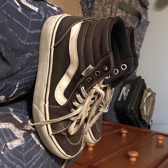 Hightop black and white vans - Picture 4 of 4